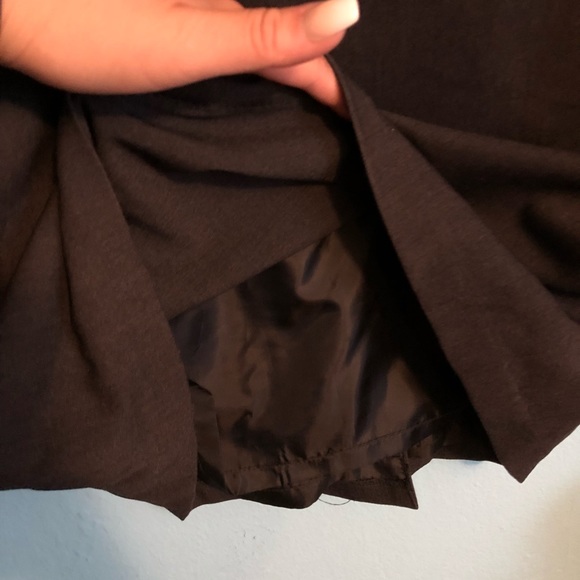 The limited colorblock dress. - Picture 4 of 6